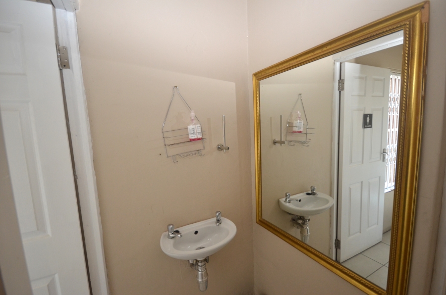 Commercial Property for Sale in Berea Eastern Cape